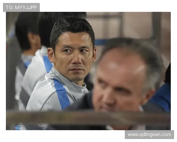 杨晨：从足球场到商业新领域的跨界之路与成功秘笈