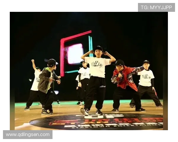 南京街舞队的力量与魅力探讨街舞文化在城市中的影响与传承