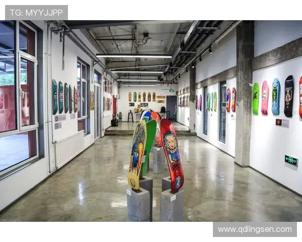 李磊畅谈滑板人生：从初学者到职业选手的心路历程与成长故事