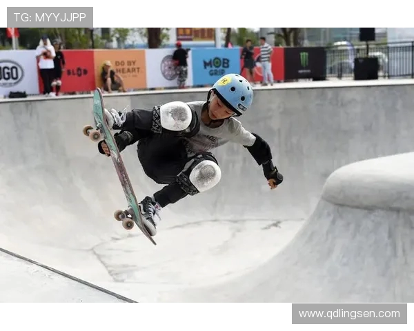 深圳滑板队引领潮流最新滑板节奏TOP10精彩揭晓 深圳滑板队引领潮流最新滑板节奏TOP10精彩揭晓