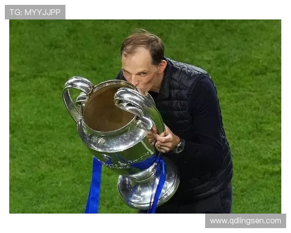 图赫尔或将执掌曼联滕哈赫下课倒计时已开启三冠教头接班在即 图赫尔或将执掌曼联滕哈赫下课倒计时已开启三冠教头接班在即